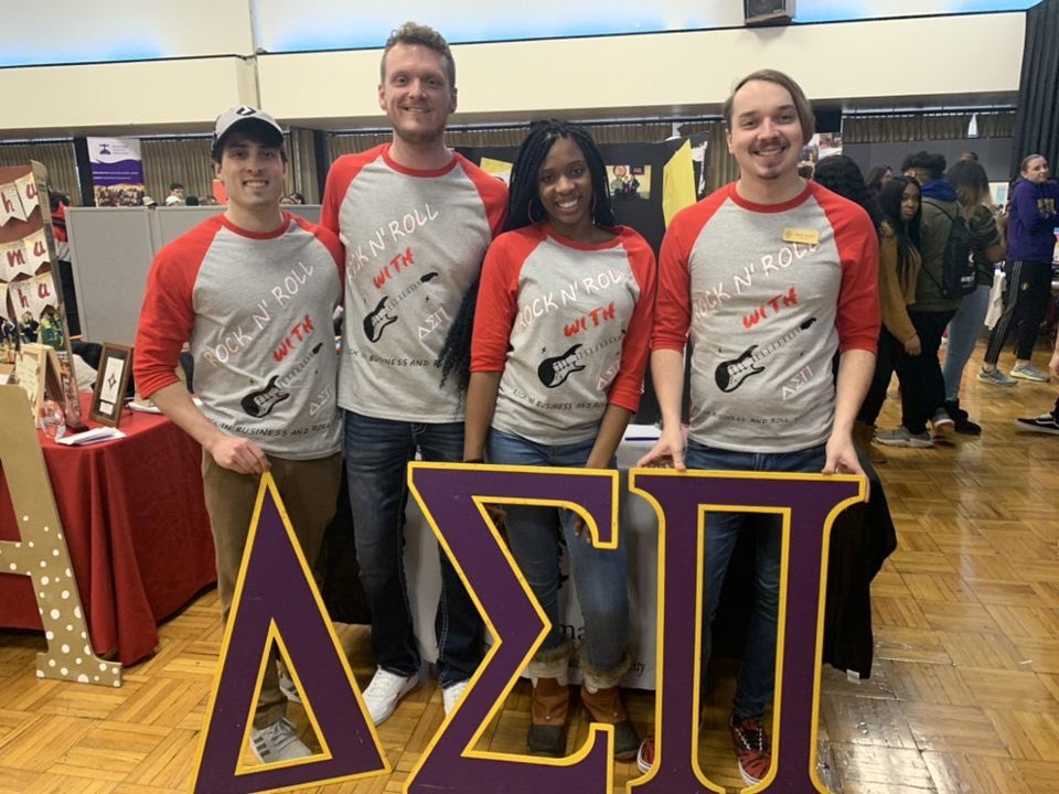 WIUDeltaSigmaPi's tweet image. Weren’t able to make it to an event this week to sign up for an interview? No worries because we still have our Developing your Brand event on Monday and Achieving and Maintaining a Good Credit Score on Tuesday! Hope to see you there!💼