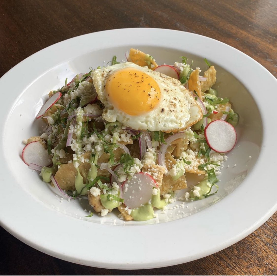 MrktProvisions's tweet photo. #marketprovisions #brunch #weekendspecial #spicy #chicken #chilaquiles #cilantro #onions #tortillas #avocado #quesofresco #eggs and $8 #bottomlessmimosas https://t.co/YEBwK9uyFX