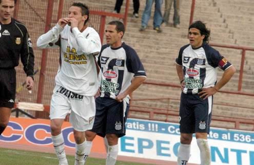 AscensoRetro's tweet photo. 🔴Hoy, a sus 38 años, Federico Barrionuevo jugará su ultimo partido como profesional. 

👉🏻A lo largo de su carrera jugó en mas de 10 equipos del ascenso argentino. https://t.co/dKR2txUhMd