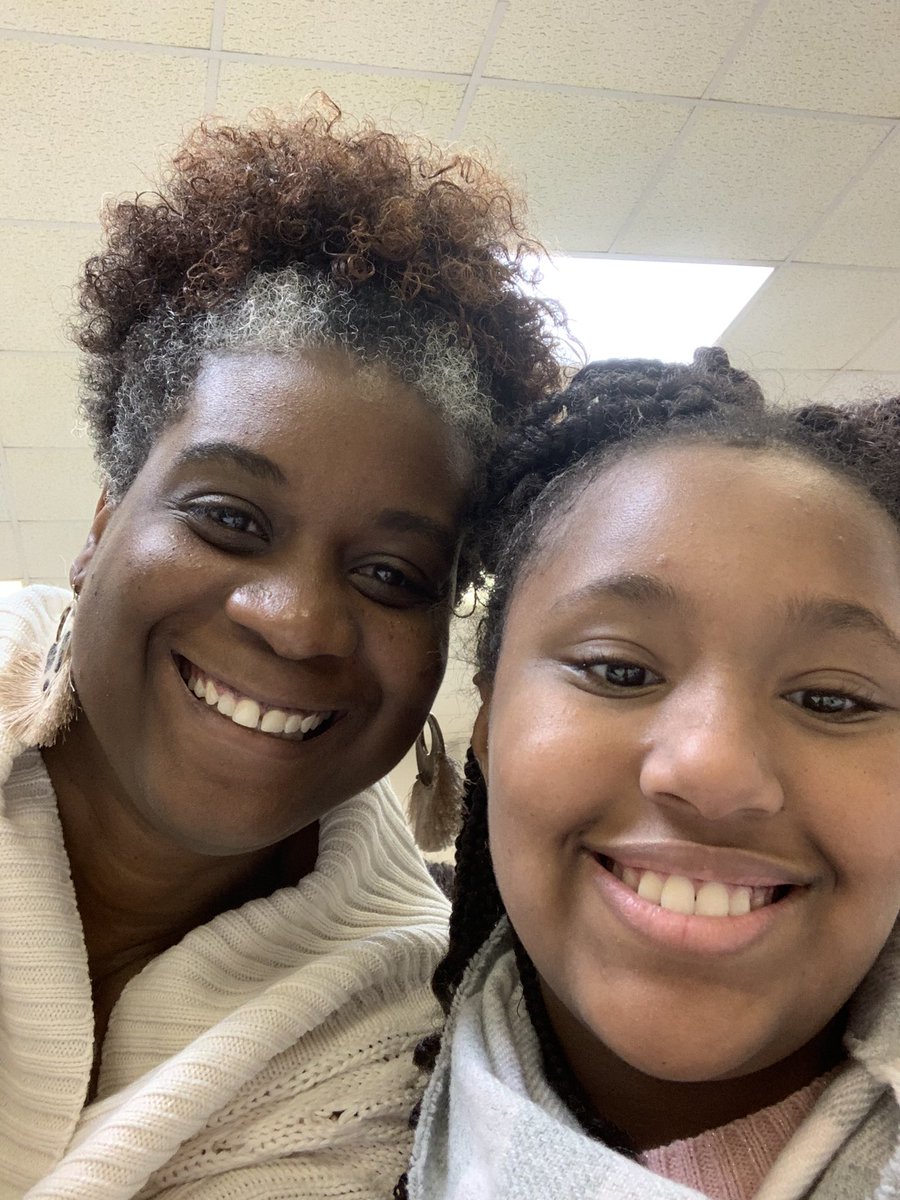 BracyShamika's tweet photo. Learning about the Word at our area youth seminar. #leinkaufelementarybaby #teachingandlearningbeyondtheclassroom #youthdirector https://t.co/kfFNyQuRSy