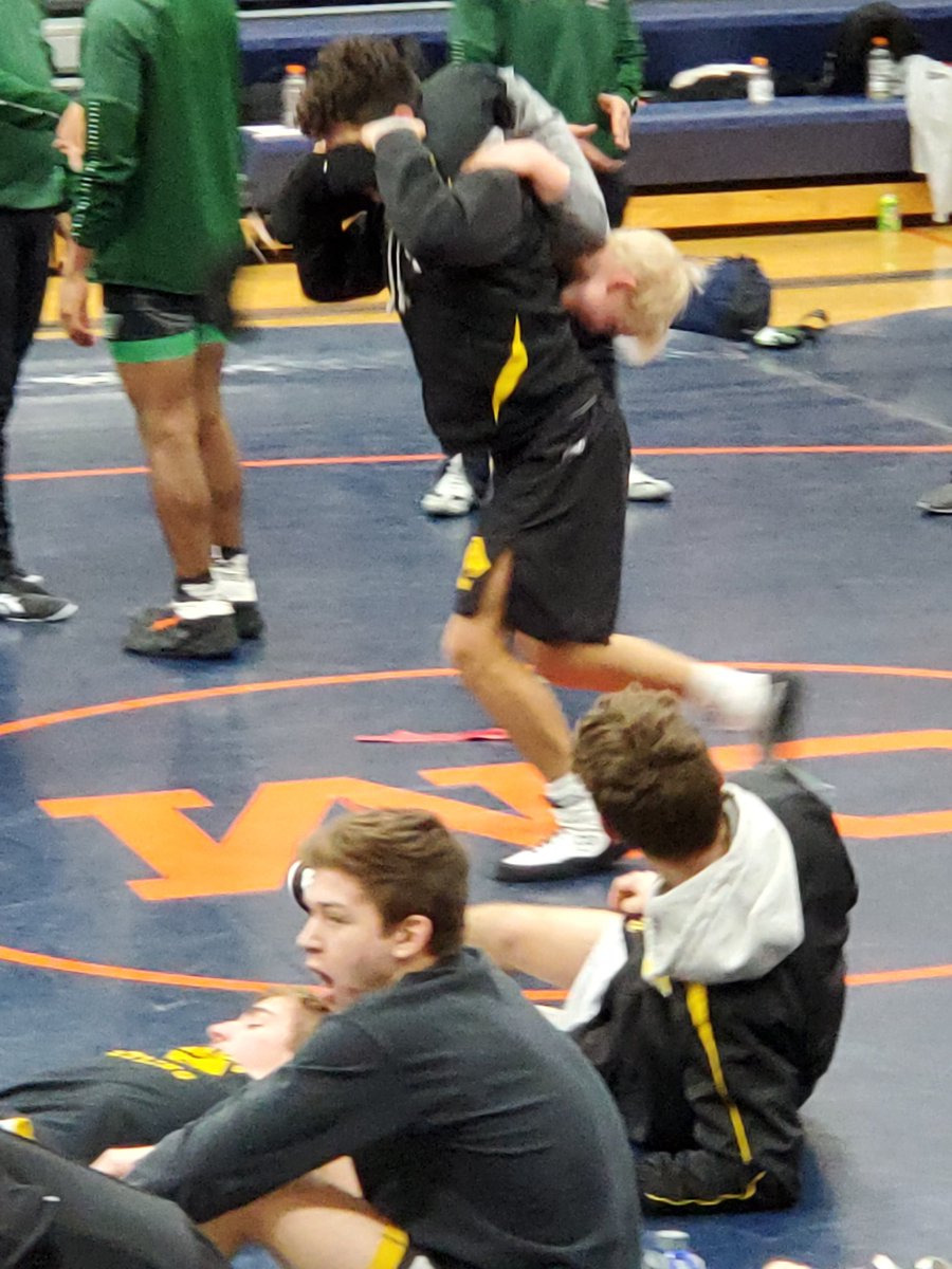J$$ geting <a href="/MarcoAlejo20/">Marco Alejo</a> warmed up before the meet starts