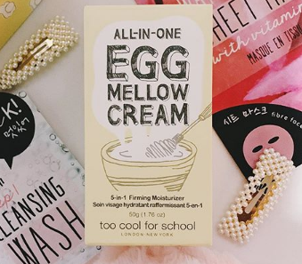 TCFSUK's tweet photo. Saturday skincare essentials courtesy of @rachelxnix! Did you know our Egg Mellow Cream can be used as a serum, priming moisturiser, neck cream, eye cream, and sleeping mask? Amazing, right?! Get yours from @BootsUK https://t.co/B10jhW9NBS https://t.co/7wAM76Cuhq