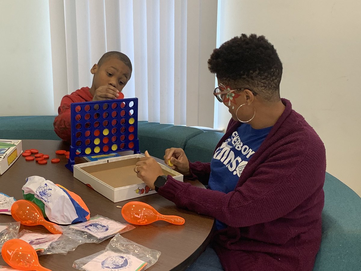 DC_Housing's tweet photo. Having fun and engaging youth at #Highland Community Center. Games, books, face painting, food, and more! Here until 3 p.m. today!
Thanks to @EverybodyWinsDC, @dcpl , and #CarboneEntertainment. #WeareDCHA #DCHABuilds https://t.co/RKbLEWgBKq