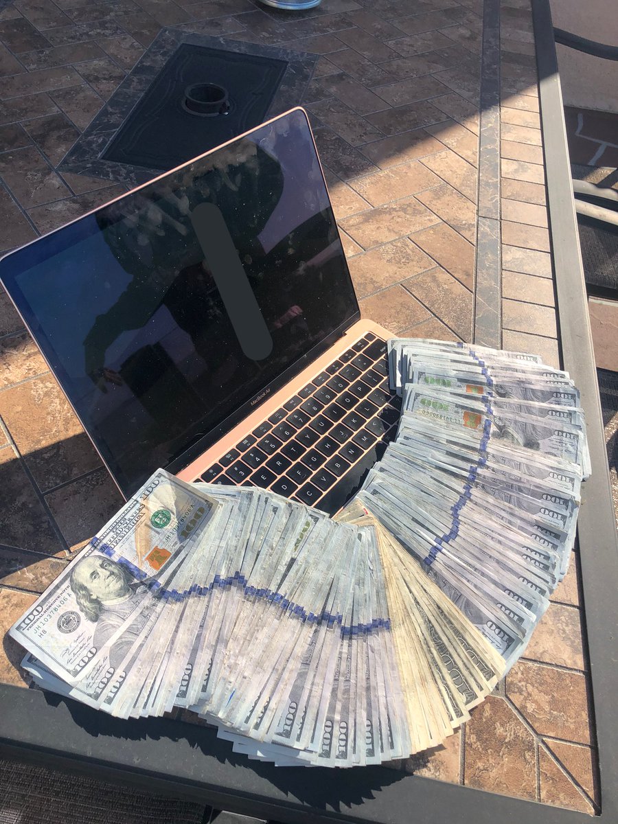how would you spend $5000 ? 

I’m giving away 5 gs to four people 🧙‍♂️
“Alexa Play Ballin by Roddy Rich”

For a chance to get blessed:
•Like + RT This Tweet
•Must Be Following Me

Four Prizes & Four Chances To Win 
•Winner’s Announced 1/31