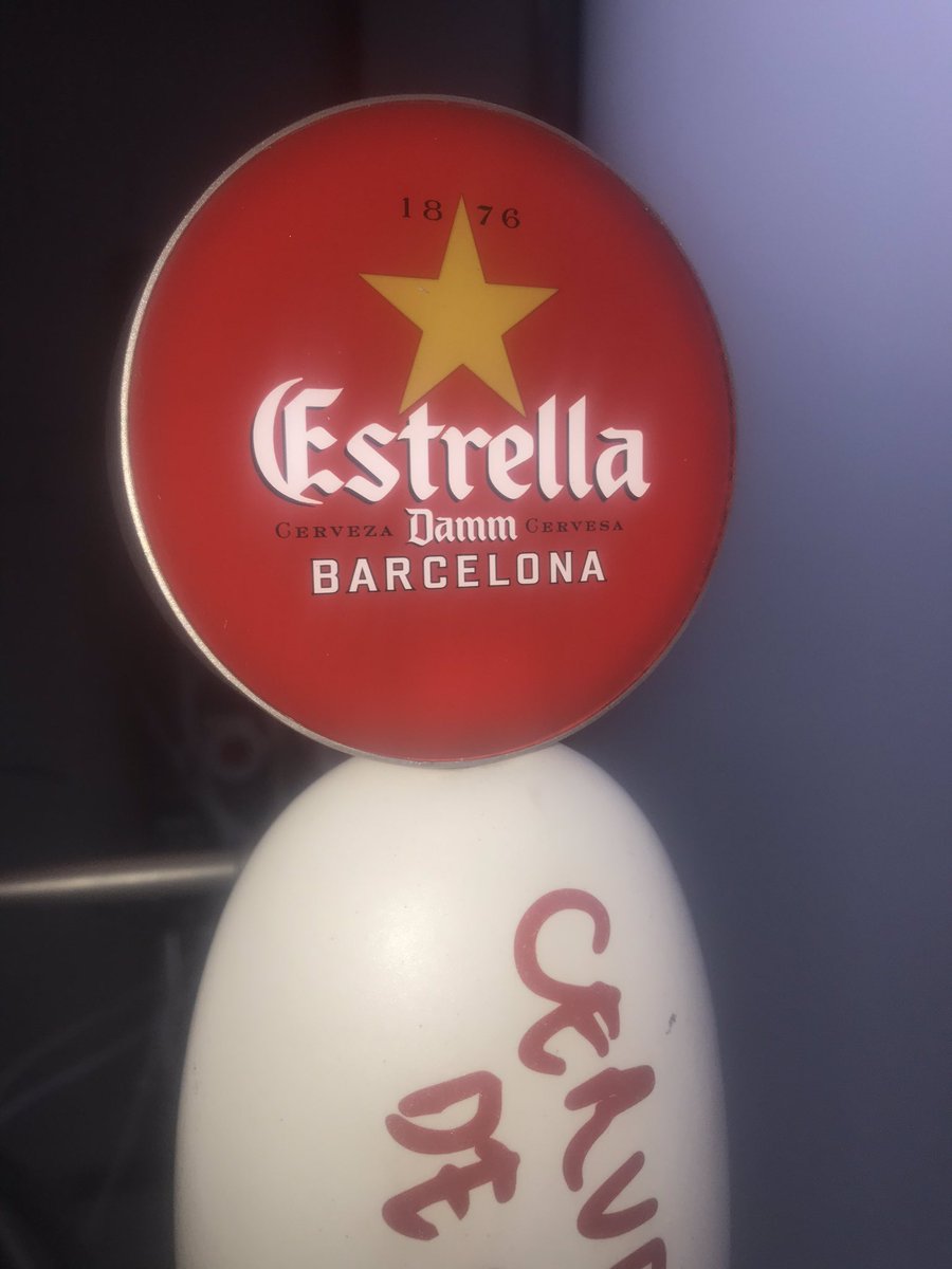 Saturday installation.  Very compact!  New venue opening this Monday at Astley Bridge-Bolton.
@WiganBeerCo <a href="/Prosecco1754Ltd/">Prosecco 1754 Ltd</a>  The Grain and Grub based in Global Interiors. 🍻