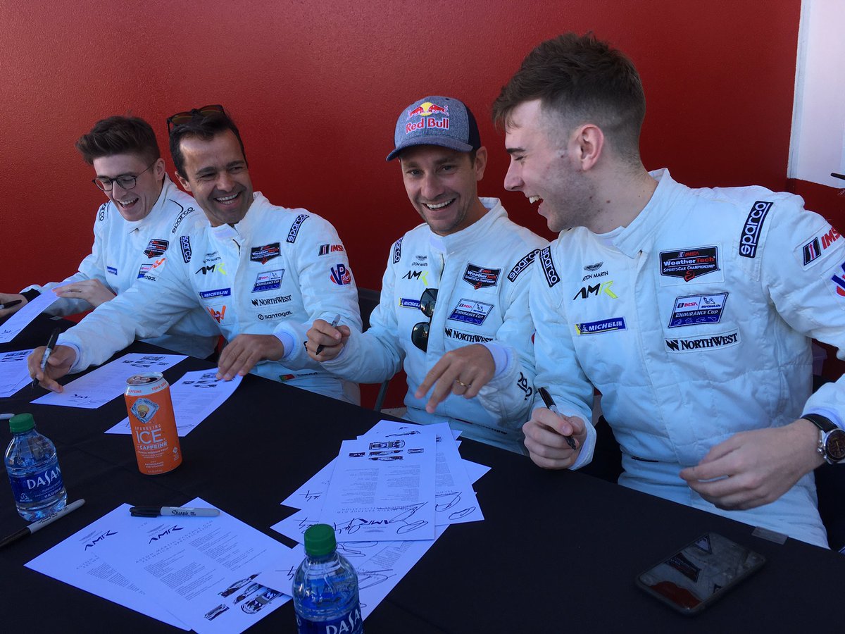 Viclovesracing's tweet photo. @AMR_Official Thanks for the funniest fan interaction moment ever!! #GreatStory @RossGunnRacing @PedroLamyRacing @andrew_watson11 #MathiasLauda https://t.co/Snau2nlkR4