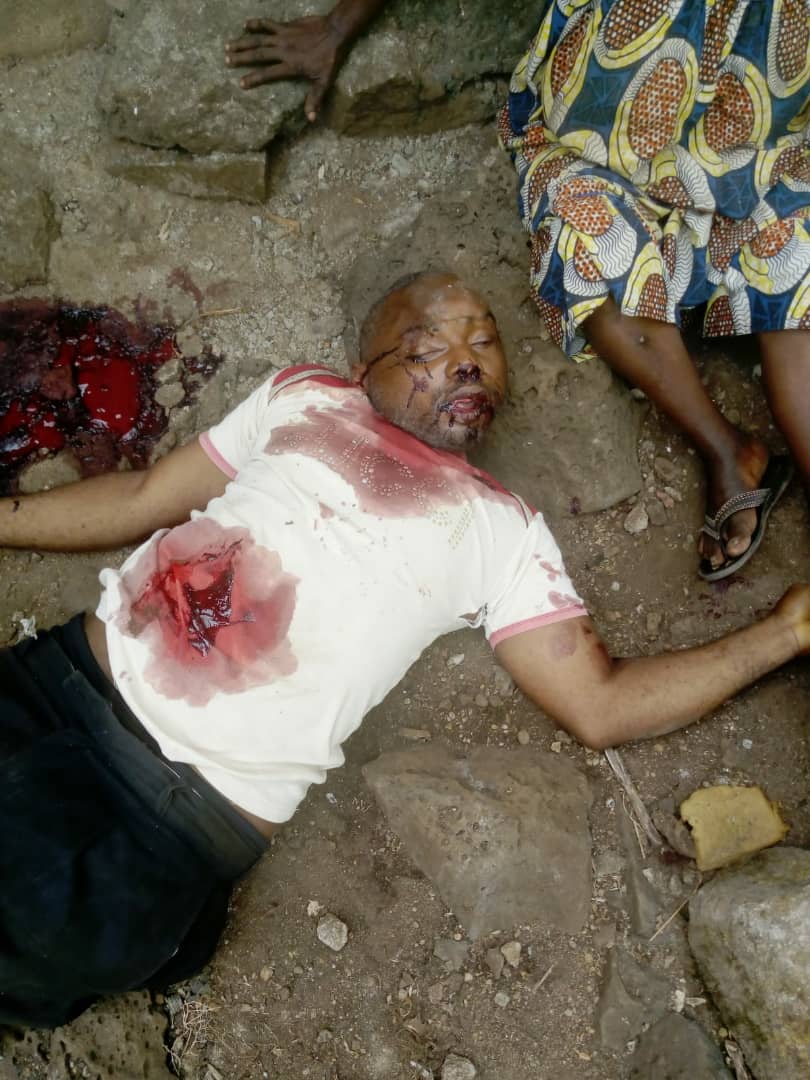 franjoe51's tweet photo. 25.01.20,#Alert,10 civilians killed today in #Bekora-Ekondo & homes burnt by #FrenchCamerounMilitary.
More than 20 killed in #Mautu alone btw 22/23.01.20,over 40 in #Bali,#Awing,#Ndu,#Pinyin #Nyos etc.
#Genocide is real in #SouthernCameroons
@amnesty
@UN
@StateDept
@HouseForeign https://t.co/lGEYYq63FF