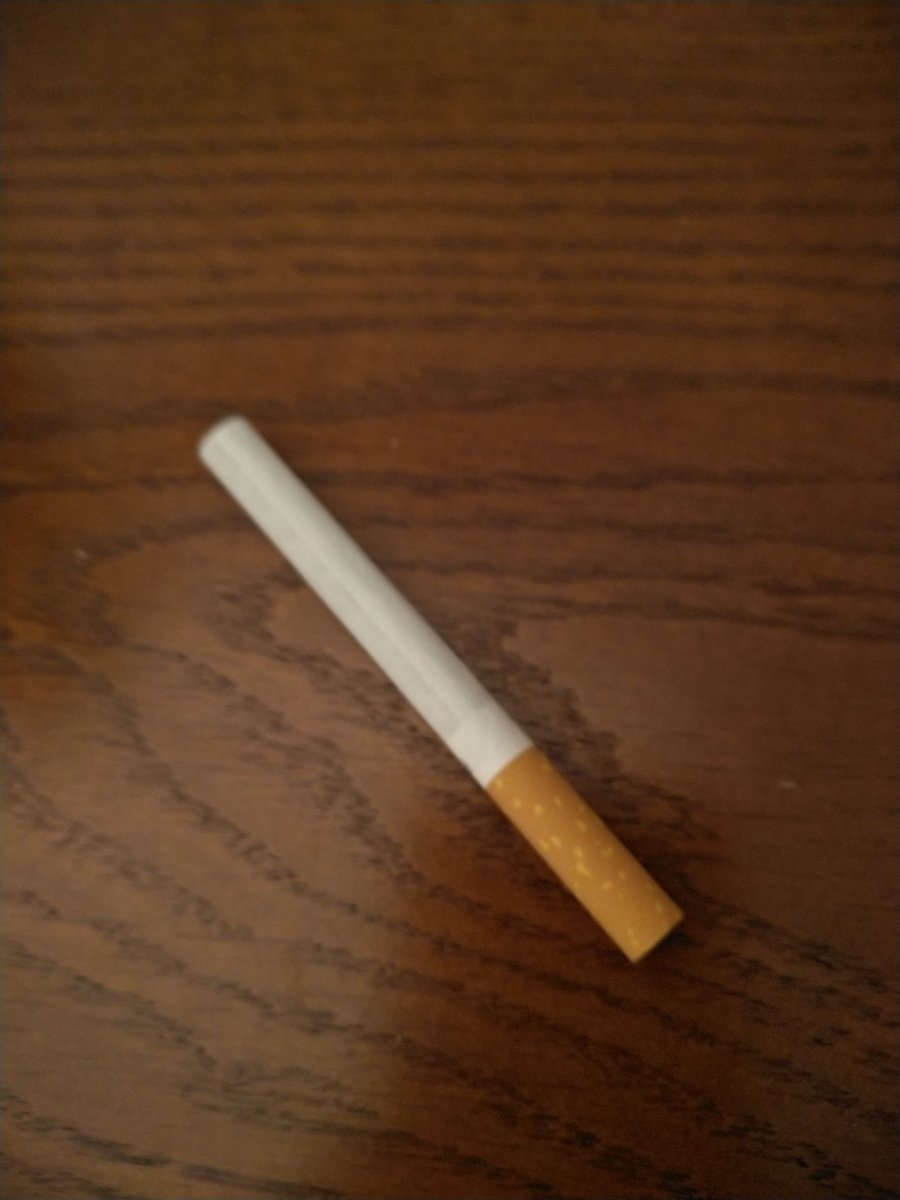 Christo324085's tweet image. Vous avez des #cigarettes inutiles, employez les en #décoction comme #insecticide pour vos #plantes_d_intérieur
#véranda #diy #trucs #maison