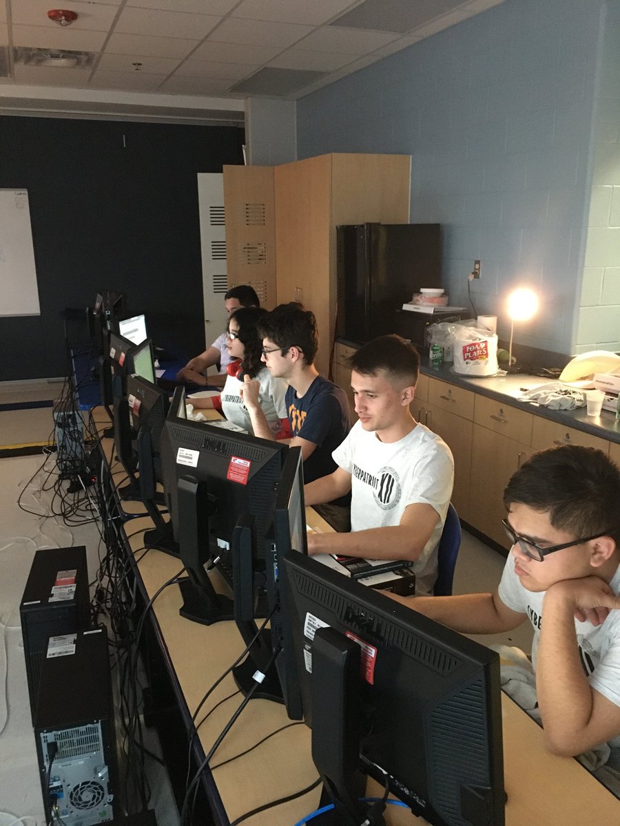 MacArthur’s Cobalt Crusaders competing in semi-finals of CyberPatriot XII platinum division pursuing a berth at the Nationals. Long competition 6 hours of intense attacks and threats @dr_maika@sgrona@sandyjwh@NEISD_rudyj@NEISDExecDir