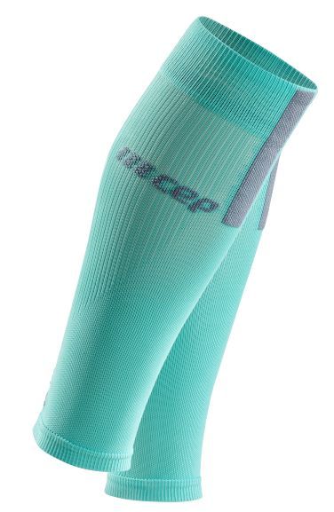 UKRunChat's tweet photo. RT this, follow @CEPSportsUK and tag a #running buddy to be in the Sunday 26th January 9pm draw to win a bundle of running and recovery socks, and calf sleeves worth £162.99! We will have one winner. Good luck! #ukrunchat https://t.co/vV1SKd3rco