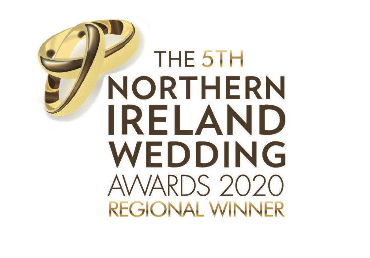 We had the BEST night at the NI Wedding Awards &amp; are absolutely over the moon to have won Wedding Entertainment of the year for County Antrim 🎶🏆🎉 <a href="/CreativeOceanic/">Creative Oceanic</a>