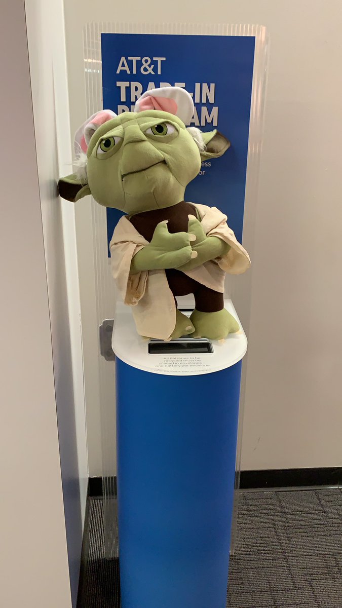 Yoda wants you to know “ Crush we will today!!” <a href="/realSebastianC/">Sebastian Chambers</a> <a href="/WilliamGStovall/">William Stovall</a> <a href="/gilbyfc/">gilby</a> <a href="/jerryfornwalt/">Jerry Fornwalt</a> <a href="/thEgyptianpharo/">Omar Mohamed</a> #attlife @BrantMoore12 #unstohpable #toyyoda #att