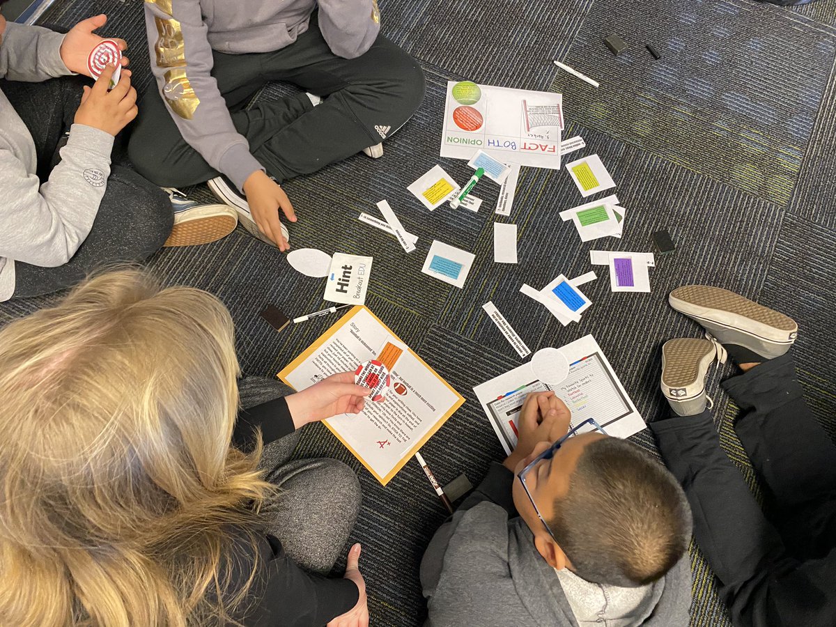 mizzCclark's tweet photo. After completing a #digcit @CommonSenseEd lesson students applied their knowledge to solve clues and eliminate opinions to find the facts and @breakoutEDU! It was great to see their excitement as they solved the clues. #SaturdaySchoolFun #INITTeam #CESDProud #DigCitCommit https://t.co/iDd3knIUaK
