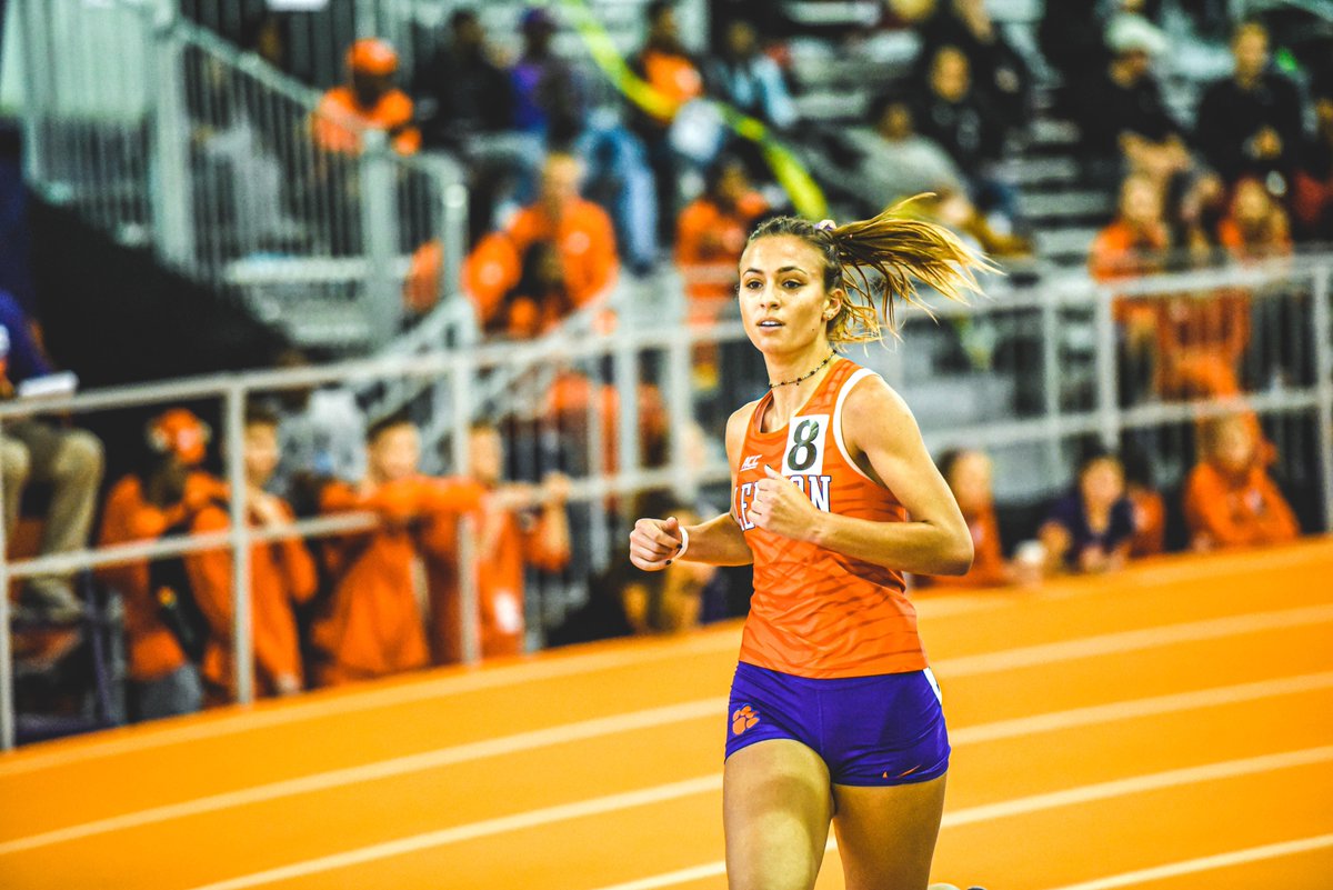 ClemsonTrackXC's tweet photo. 🏃‍♀️Women's 3km🏃‍♀️

Mikie Harris and Jenna Gearing each earn personal-best times after running 9:50.72 and 9:54.72, respectively!

Gearing's time was a personal best by over 35 seconds❗️

#ClemsonTrackXC https://t.co/7mjcUgGtZM