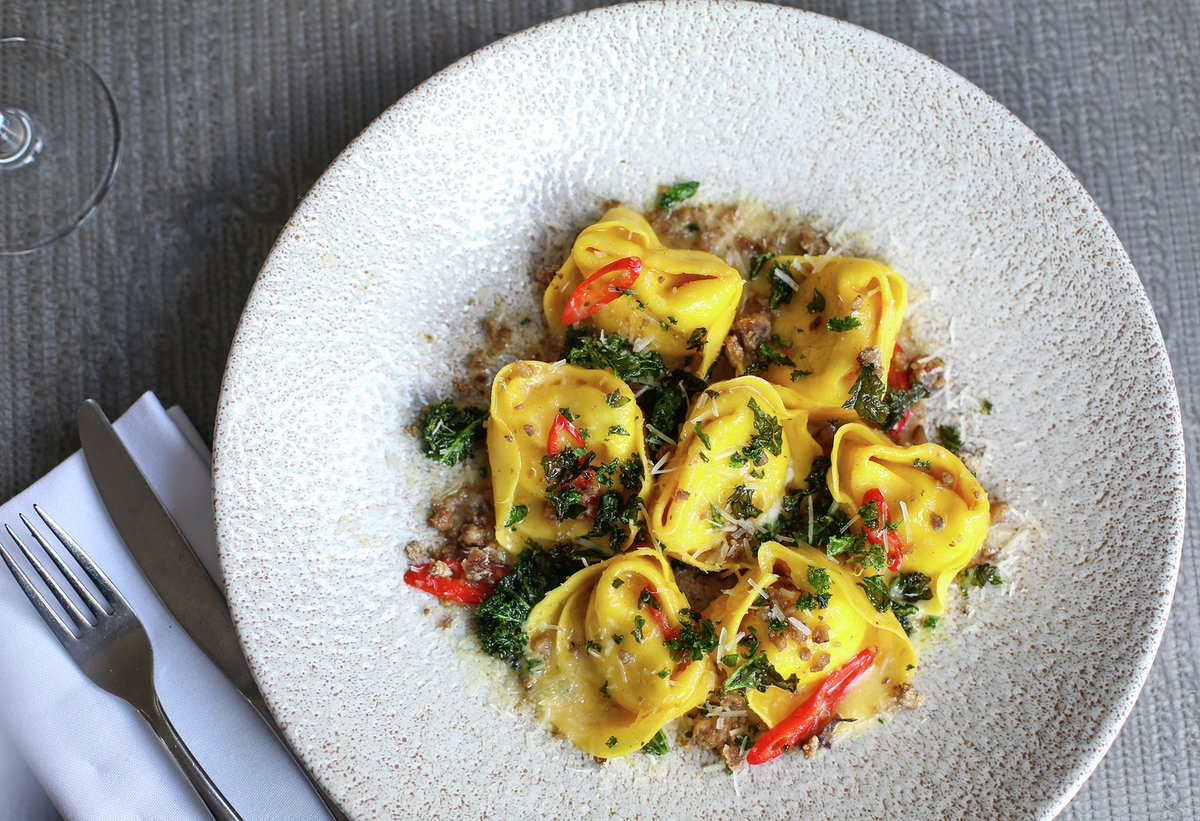 Valentine’s Day is right around the corner! Head to our website to celebrate with us. 💕