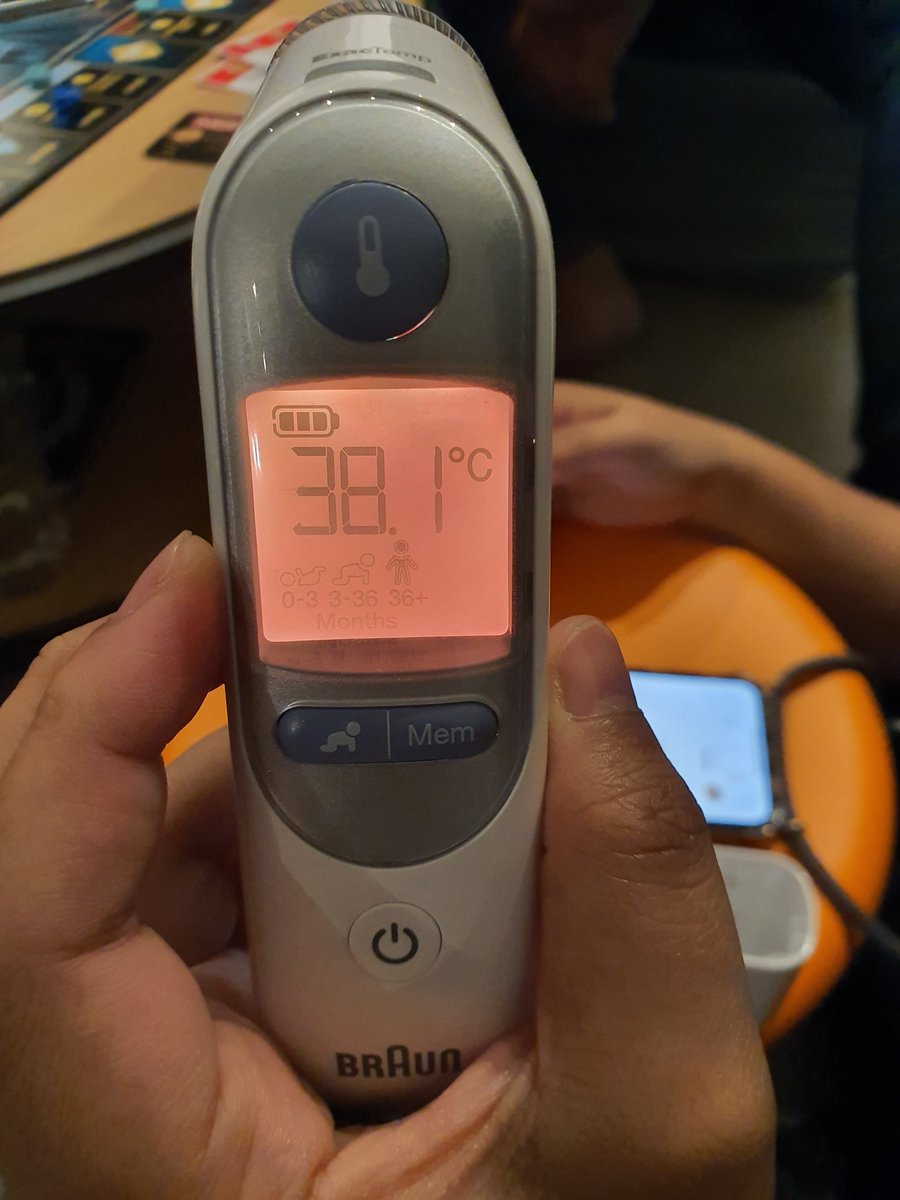FirdausKhalif's tweet photo. Not again! What is wrong with my body! https://t.co/8f1xuE7vZV