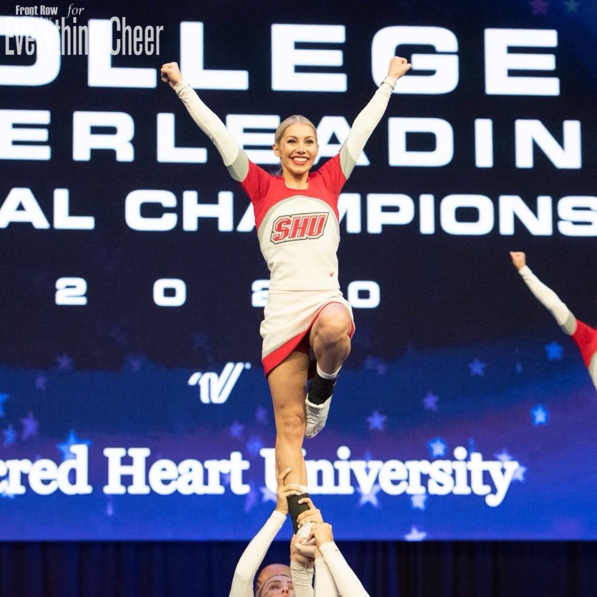 ECMagazine's tweet photo. The 2020 DI All Girl National Champions - Sacred Heart University! 🥇 https://t.co/HsB0ZvYEw8