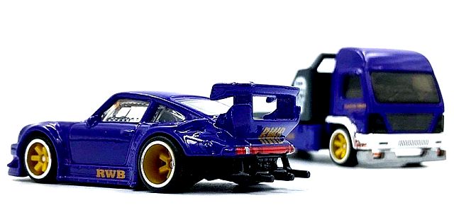 チームトランスポート RWB PORSCHE 930 AERO LIFT RWB Porsche 930 w/ Aero Lift. - What's your favorite Team