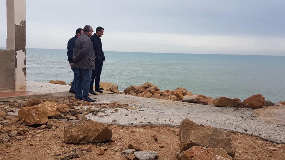 CarlosGlez2021's tweet photo. #PlayasdeElche #Gloria El litoral ilicitano muy afectado por el temporal. Ha sido devastador. Los daños en el patrimonio público y privado son millonarios.@ajuntamentelx https://t.co/zFjsQHnGYN