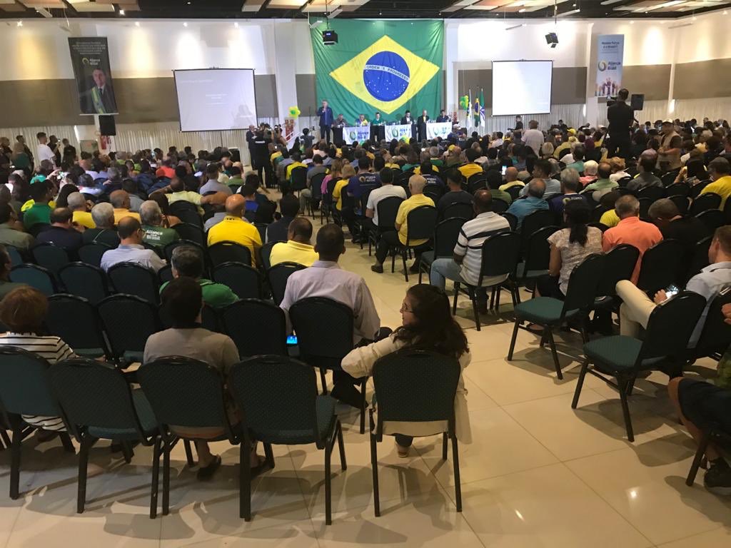 GeneralGirao's tweet photo. Começou o encontro dos apoiadores do Aliança pelo Brasil, em Natal/RN! Venha ser um aliado por um Brasil cada vez mais forte! #brasilacimadetudoedeusacimadetodos #aliancapelobrasil🇧🇷 #aliancapelobrasil #patriaamadabrasil #probrasilcrescer #generalgirao #riograndedonorte #potiguar https://t.co/wkUemNfChS