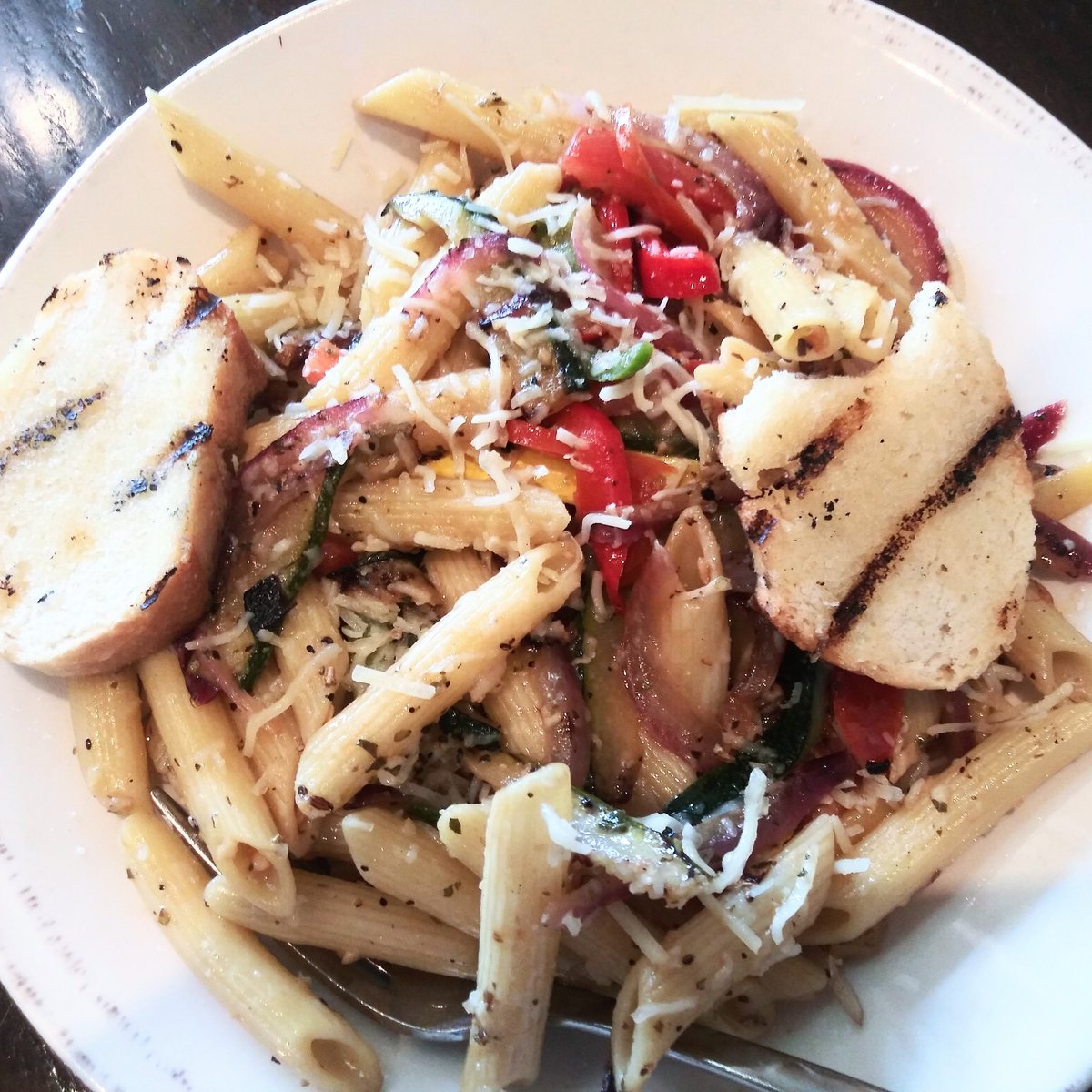 localslex tweet media