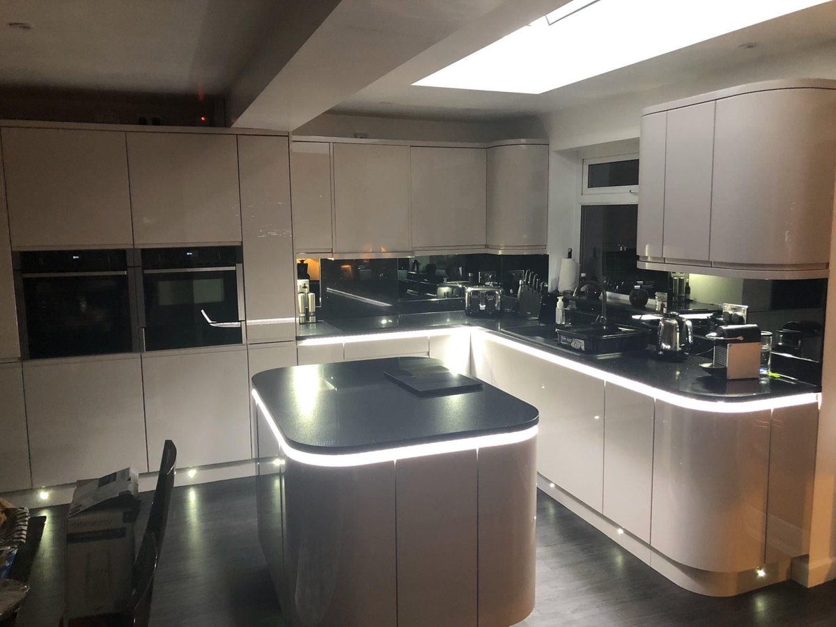 Kitchensinc On Twitter Kitchensinc Your Ideal Kitchen A Lovely