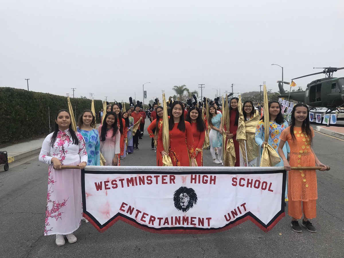 WHSLions_sabol's tweet photo. We had the best time participating in the Tết Parade with our Westminster Lions!!! #itsapridething @Westminster_ASB @WHSLions @HBUHSD @MWWhiteLion https://t.co/m14kg9rn4k