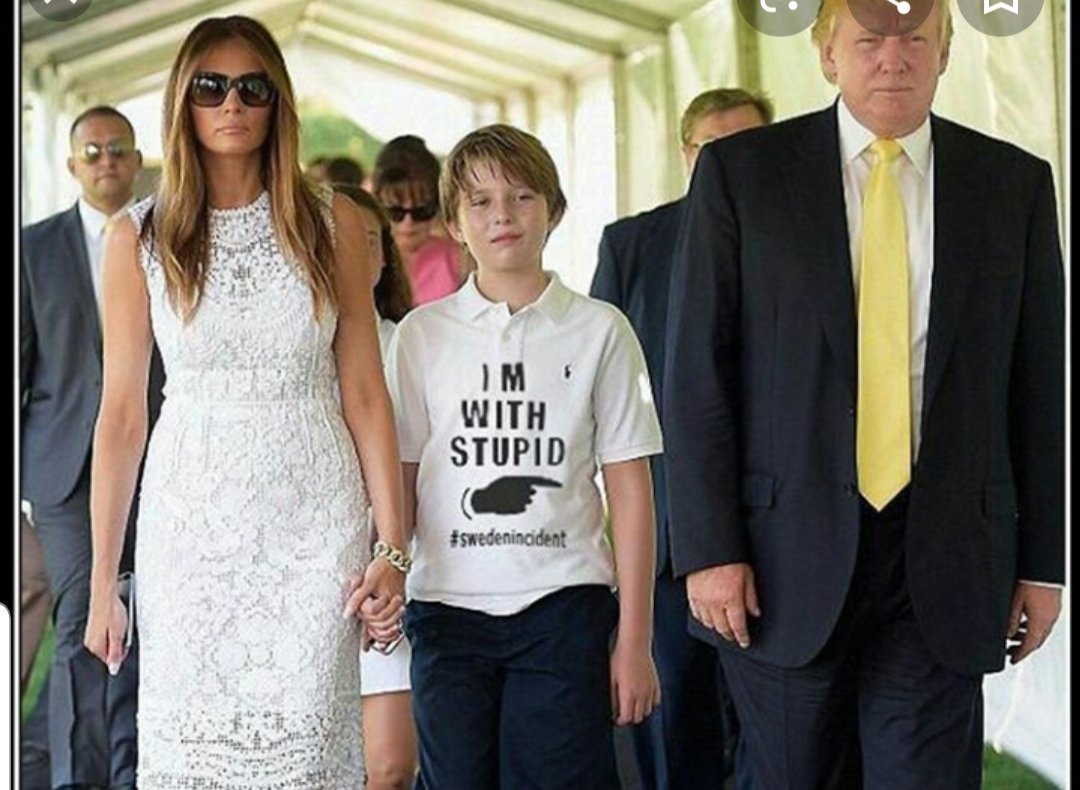 Runwayimagesatl's tweet photo. @realDonaldTrump Read the T Shirt https://t.co/nG9nhrOD1F