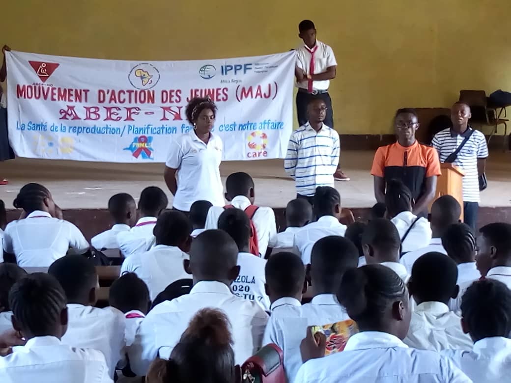MajRDCongo's tweet photo. #MAJRDC/ #Kasaï_Oriental: sensibilisation des #adolescents et #jeunes sur les #infections sexuellement transmissibles et infections urinaires.
@abefnd_rdc @SabueB @donatmisha @IPPFAR https://t.co/AVF24qmgQJ