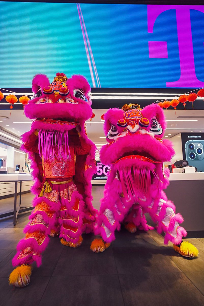 Happy #LunarNewYear to everyone! We’re celebrating here at #TMobileTimesSquare ! Come on by for your 🧧 #NERules