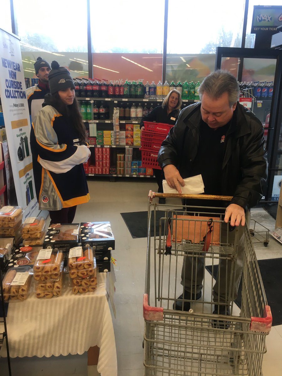 simcoecounty's tweet photo. Next stop for the #collectionchange community crew, #Brechin. We’re @ the @FoodlandOnt #spreadingtheword that #curbsidecollection is changing in #simcoecounty on Feb. 3. Visit https://t.co/zWSBov1pcb to learn more.
@RamaraEmergMgmt @ClarkeBasil #ramaratownship #ramara https://t.co/HK9WNuIEuS