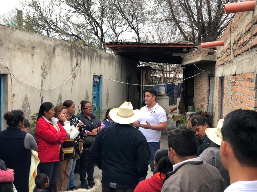 RspDgo's tweet photo. Jóvenes de #Durango intensificando la afiliación a @RSPNacional https://t.co/Dj6OzTuV24