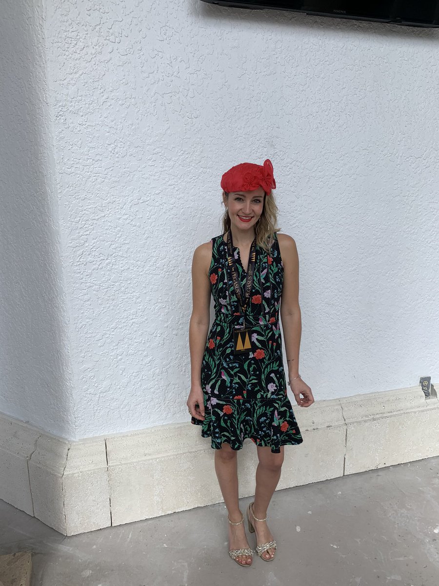 camhatsNYC's tweet photo. @pegasusworldcup Our good friend @socialshones came to visit & #gethat! @grandslamsocial , we love you all!
.
#Fashion #fashionattheraces #racingfashion #worldracingfashion #GulfstreamPark #PegasusWorldCup https://t.co/XLjfepzWp1