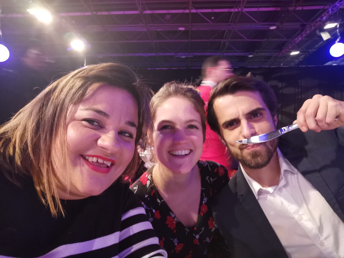 Gala : Belle mise en bouche : on attend la suite. Poke <a href="/ALOudinot/">Annelaure Oudinot</a> #gemalumni