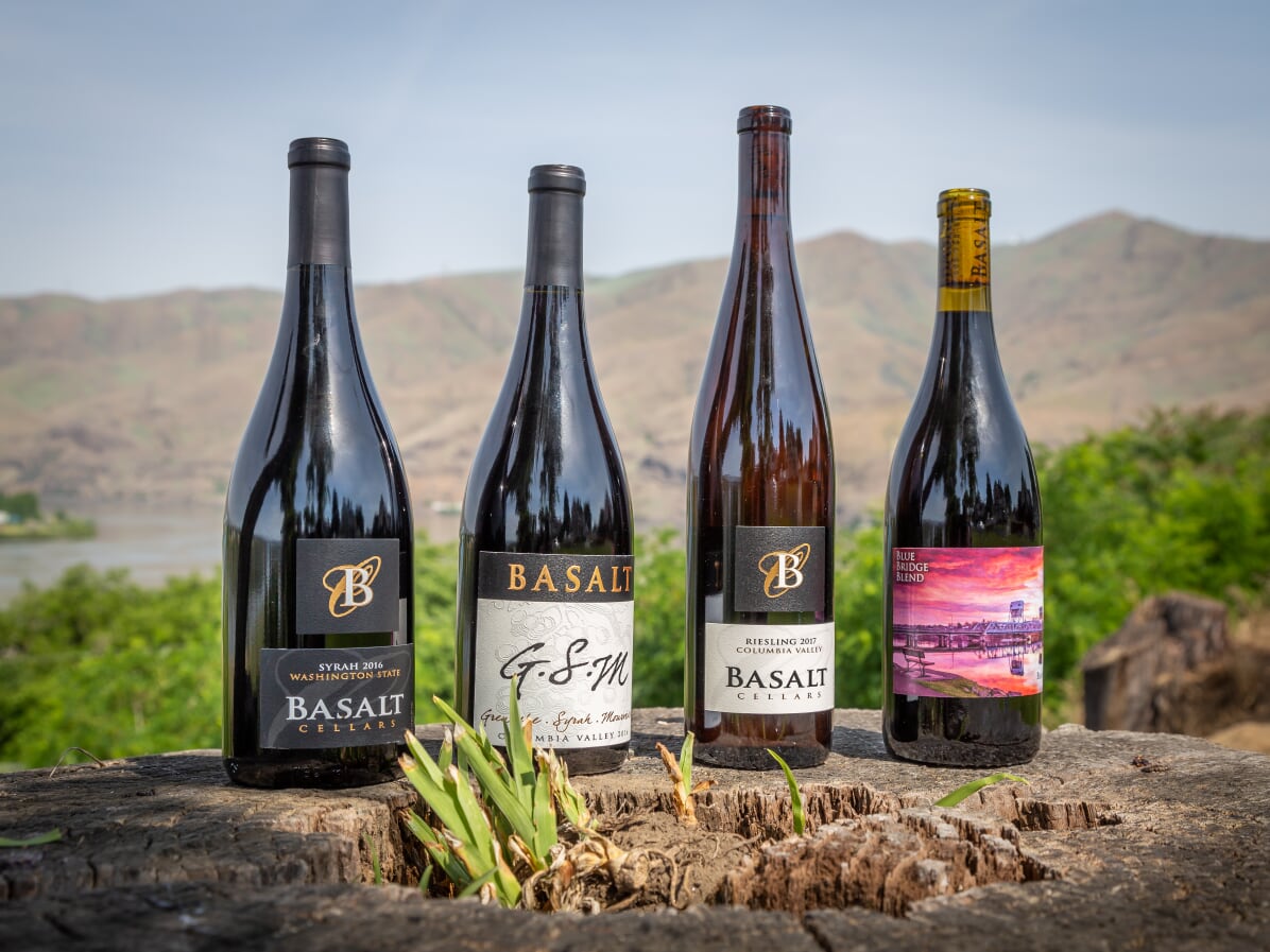 VisitLCValley's tweet photo. Basalt Cellars produces small lot handcrafted premium wines from local and regional vineyards. Their tasting room is open 12-5:30pm Monday- Saturday! Come enjoy!

#visitlcvalley #lewisclarkwine #basalt https://t.co/f4kaNWpYZi