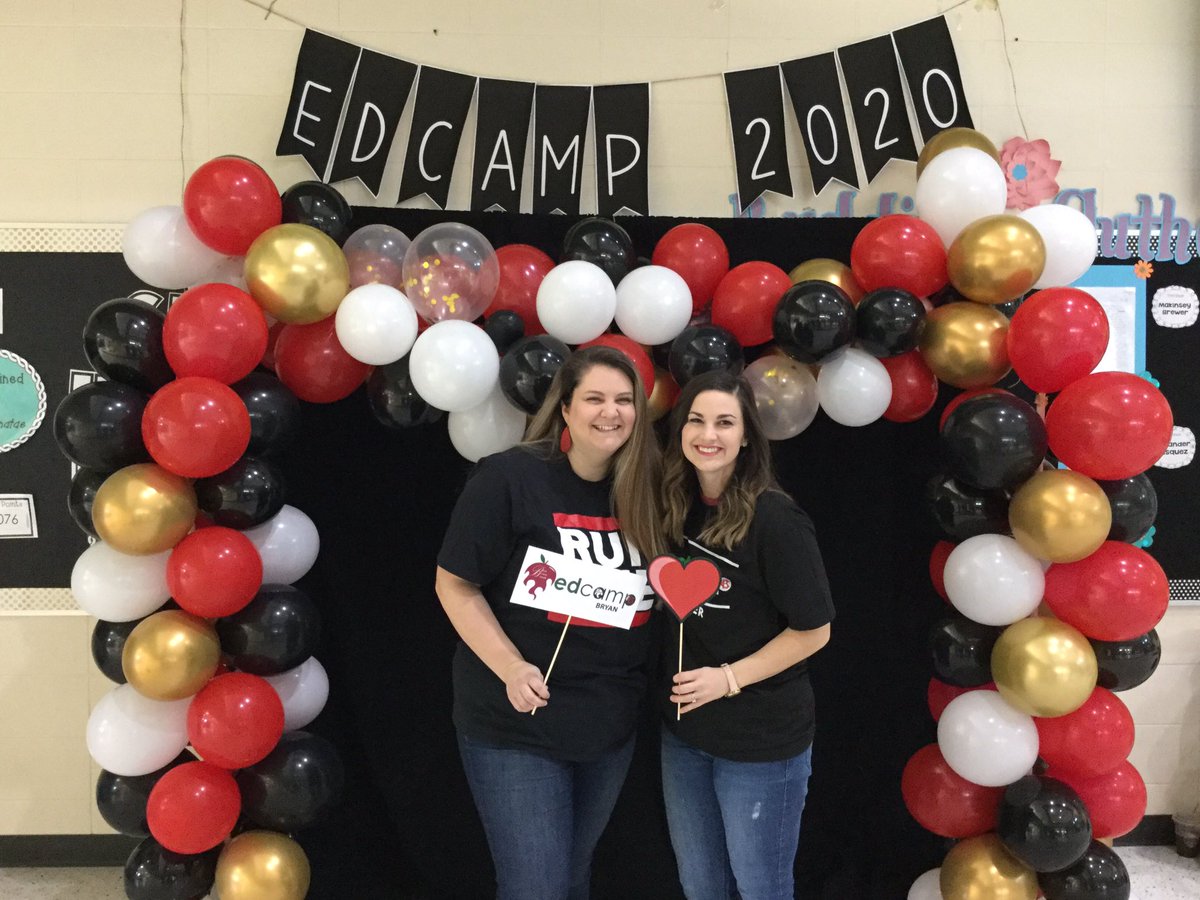 EdCampBryan's tweet photo. #photobooth #edcampbryan #schooloftheyear https://t.co/rFx0VGINaA