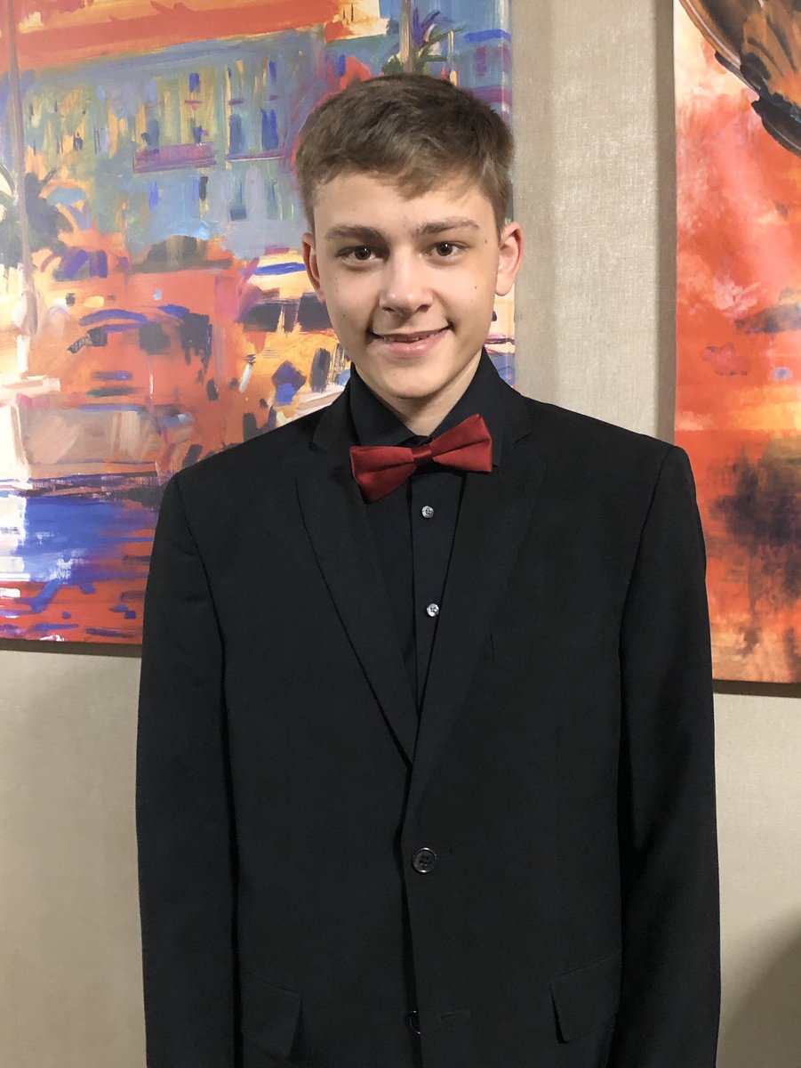 Congratulations to Wesley N. for his phenomenal performance this afternoon in the 2020 Missouri All-State Choir!  WLHS’s first All-State music performer!
