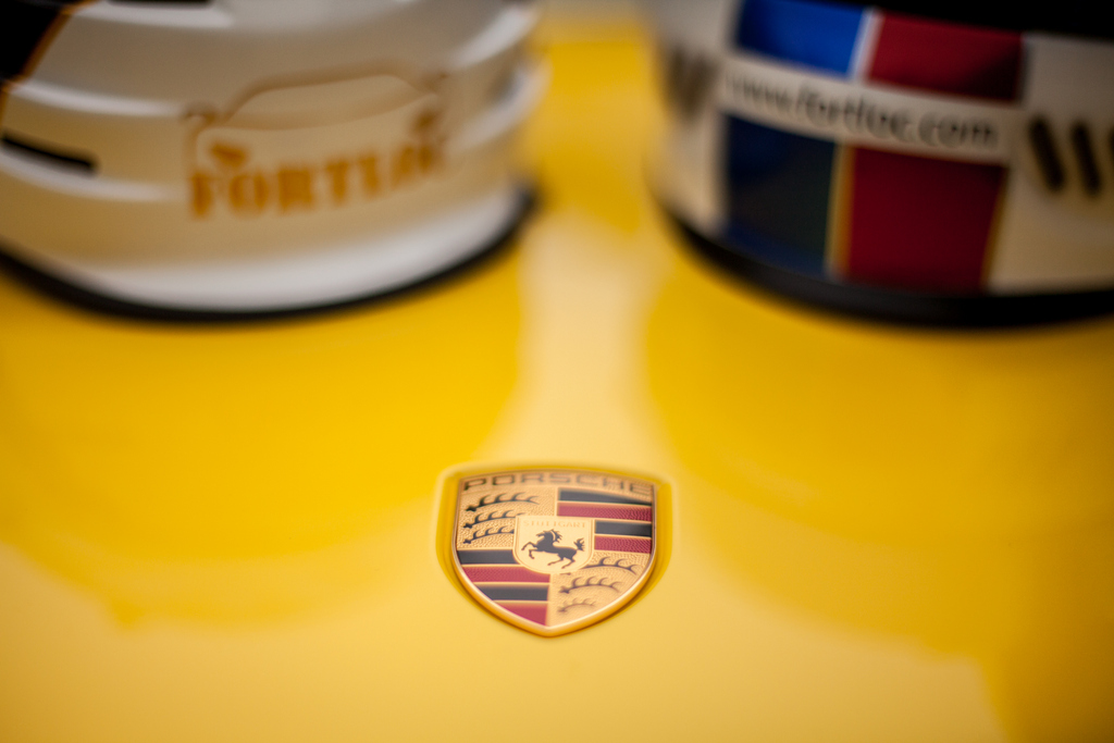 Auto_FORTLOC's tweet photo. Join the fun at https://t.co/wupinyD10g #racetrack #trackday #autoracing #racing #supercars #sportscars https://t.co/8WLDk6eHln
