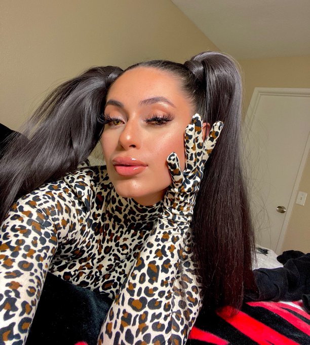 Face https://t.co/pOs84kBLOe