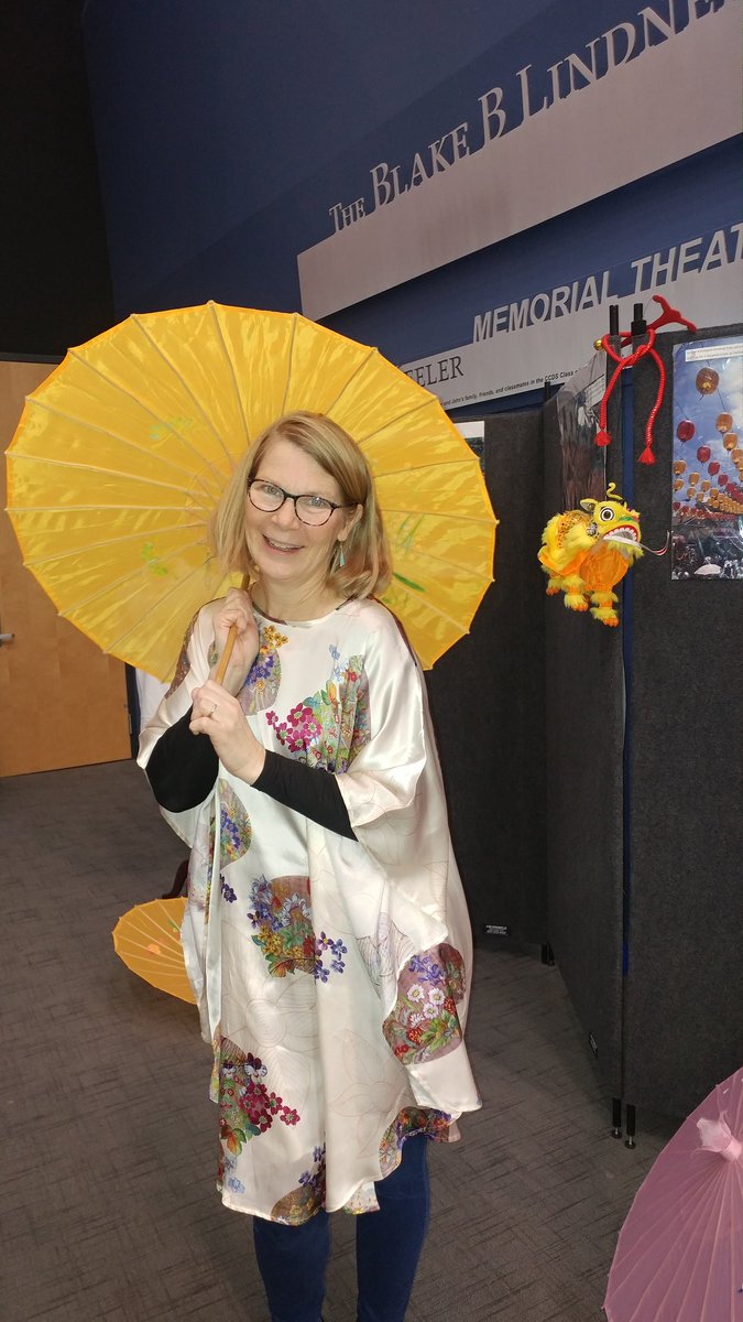 HeckerJeanette's tweet photo. Xiè xiè to the Chinese club @CountryDay for a wonderful Chinese New Year celebration! #ccdsglobal @TonyJaccaci https://t.co/UyiC8LRUQi