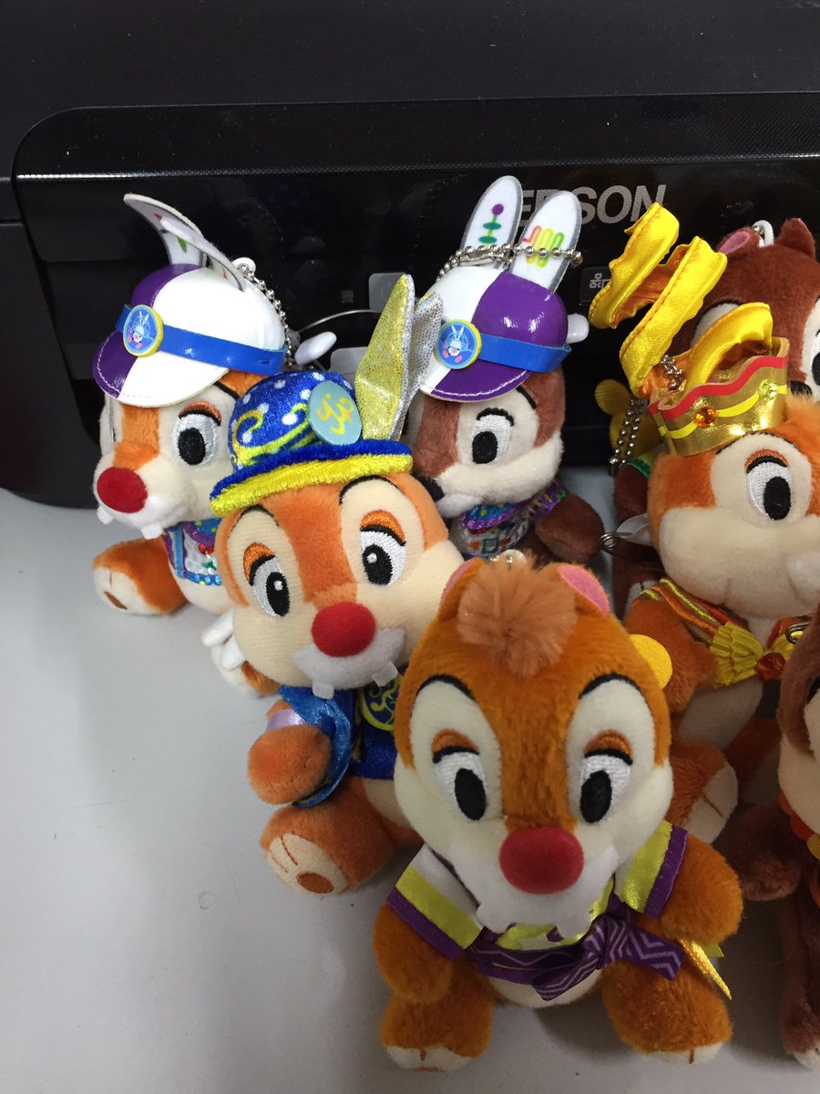 ホビーオフ小田原鴨宮店 公式 大勢の チップ と デール が当店にご来店されました はて どちらがチップ さんでどちらがデールさんだったか そもそも彼だったか彼女だったか まぁ細かい事はさておき賑やかになりました 入口のコーナーに飾 ホビーオフ小田原鴨宮店 公式 大勢の チップ と デール が当店にご来店されました はて どちらがチップ さんでどちらがデールさんだったか そもそも彼だったか彼女だったか まぁ細かい事はさておき賑やかになりました 入口のコーナーに飾