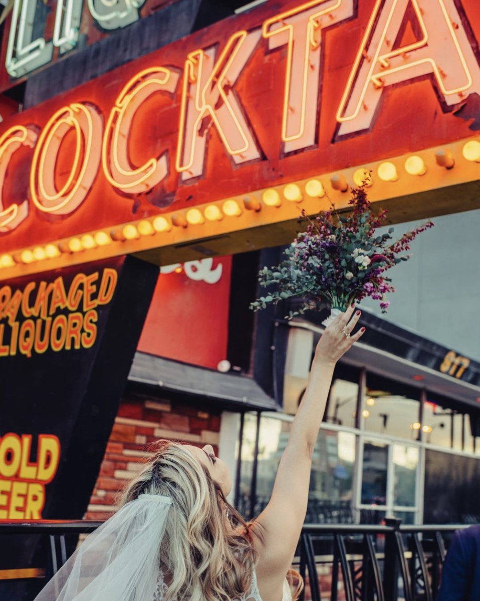 Atomic Liquors tweet media