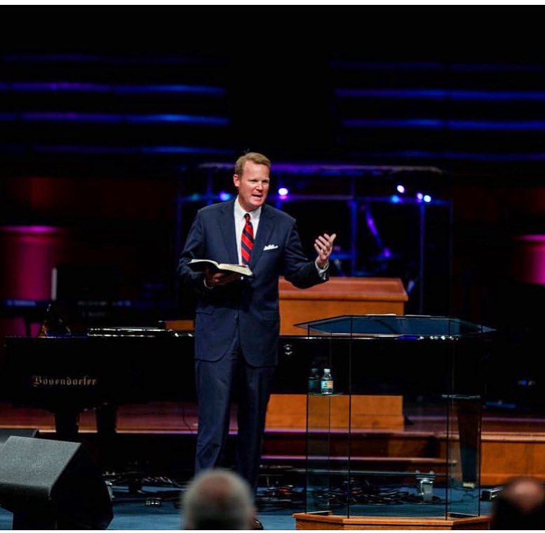 To preach is to know the weight of a glorious stewardship. I feel it doubly so in two settings: 

1. A room full of unbelievers. 

2. A room full of ministers. 

Today I had #2  at the FBC Jacksonville Pastors Conference.

Such an honor. Such a joy. 

Please pray for much fruit.