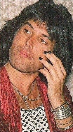 Rocking out tonight with a little 70s Queen and black nail polish in tribute to ever-so-beautiful 70s Freddie. 