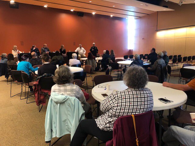 TigardOR's tweet photo. Cocoa and Cookies with Council - what a great turnout from the community! #TigardVision https://t.co/4NFL3cP3FG