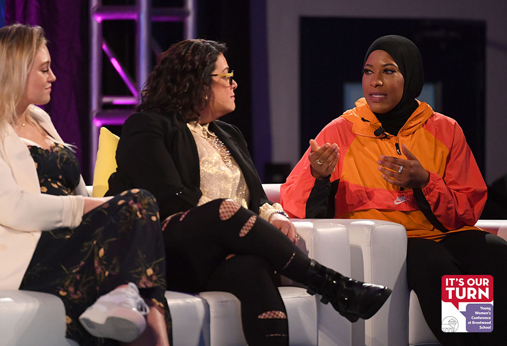 brentwoodschool's tweet photo. #ItsOurTurn2020 Panel Discussion Highlights: "The Beauty of Belonging"
#JessWeiner #IskraLawrence #IbtihajMuhammad https://t.co/s8ZfMJmibn
