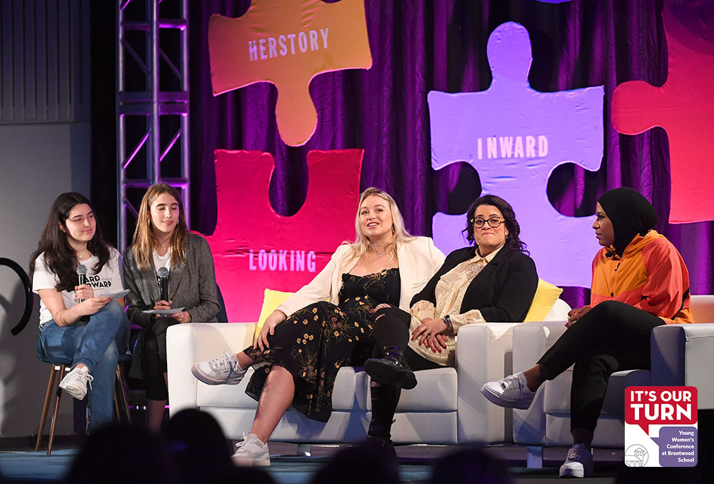 brentwoodschool's tweet photo. #ItsOurTurn2020 Panel Discussion Highlights: "The Beauty of Belonging"
#JessWeiner #IskraLawrence #IbtihajMuhammad https://t.co/s8ZfMJmibn