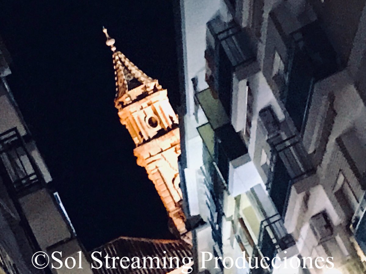 ProducVisuales's tweet photo. 🌓 #BuenasNoches desde #Antequera #Andalucía #España 🇪🇸 #SolStreamingproducciones https://t.co/YHjkKlWP6b