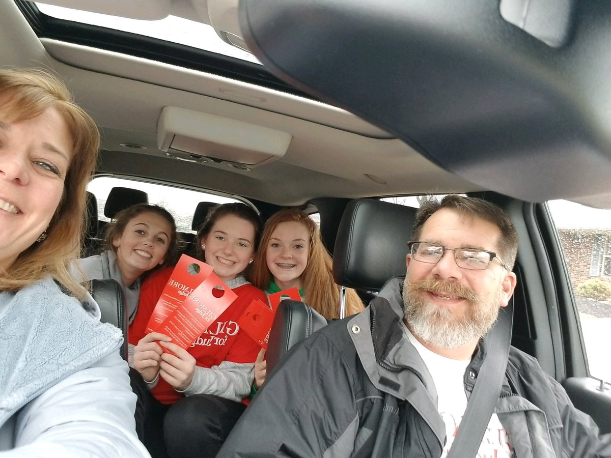for_gilmore's tweet photo. Successful literature drop in Celina today thanks to many teenagers and adults! https://t.co/OXEHLGjeJa