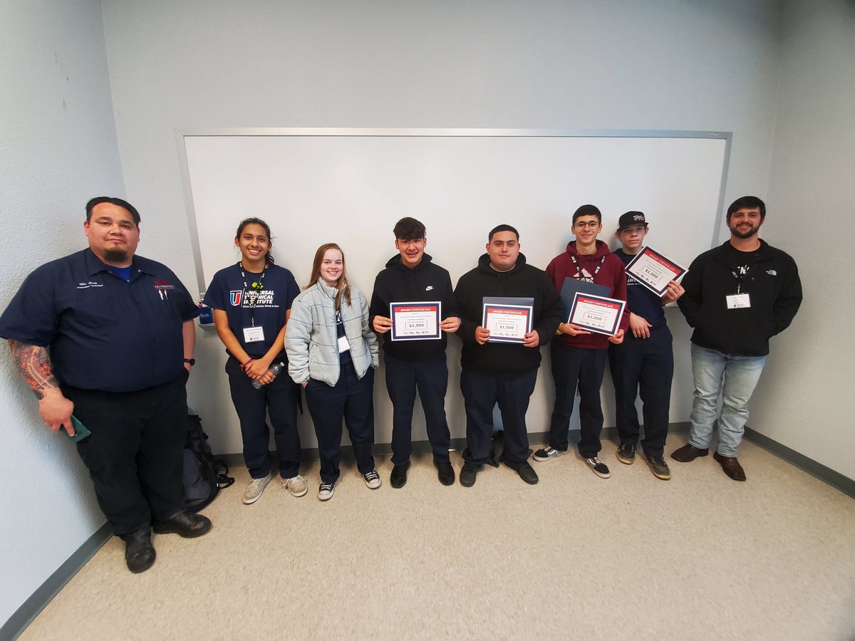 So very proud of our HCTC Automotive students for competing in the UTI Top Tech Challenge today! #emsproud #hctcallin <a href="/EMSISD_CTE/">EMSISD CTE</a> <a href="/hctcauto/">HCTCAUTO</a>